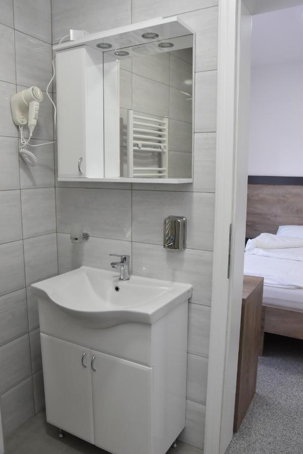 Motel Centar Bijeljina Extérieur photo