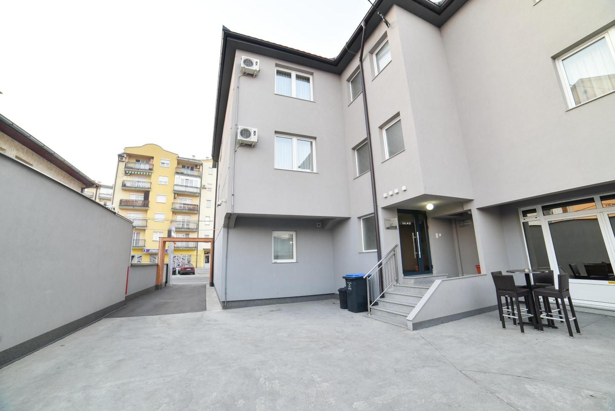 Motel Centar Bijeljina Extérieur photo